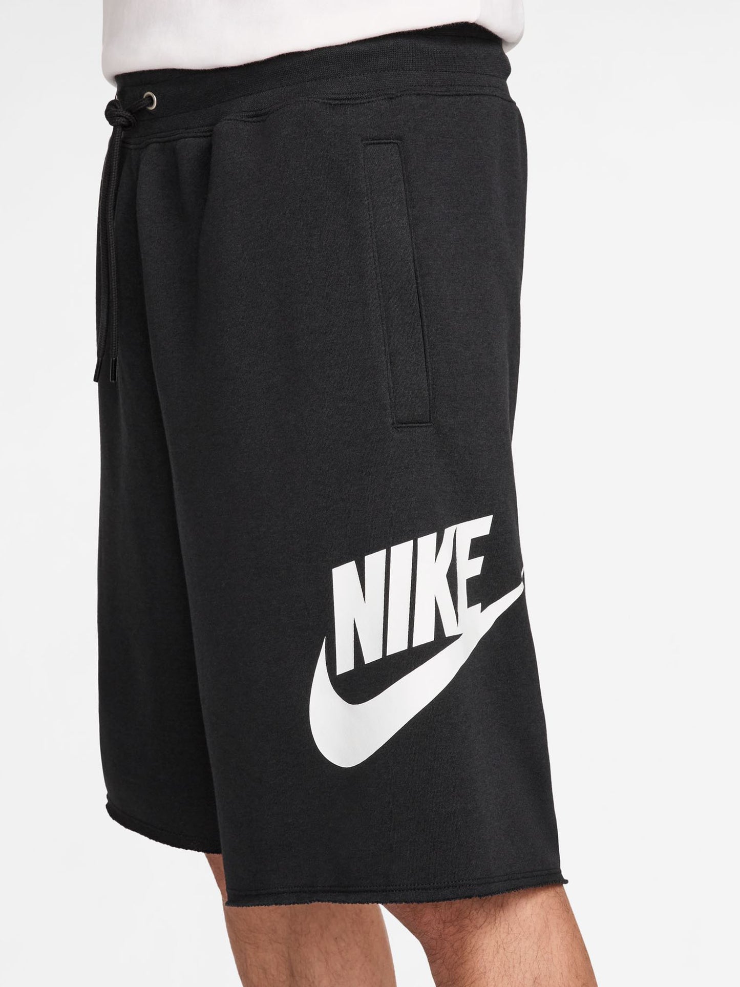 Shorts Nike Club French Terry da uomo in nero per uso sportivo