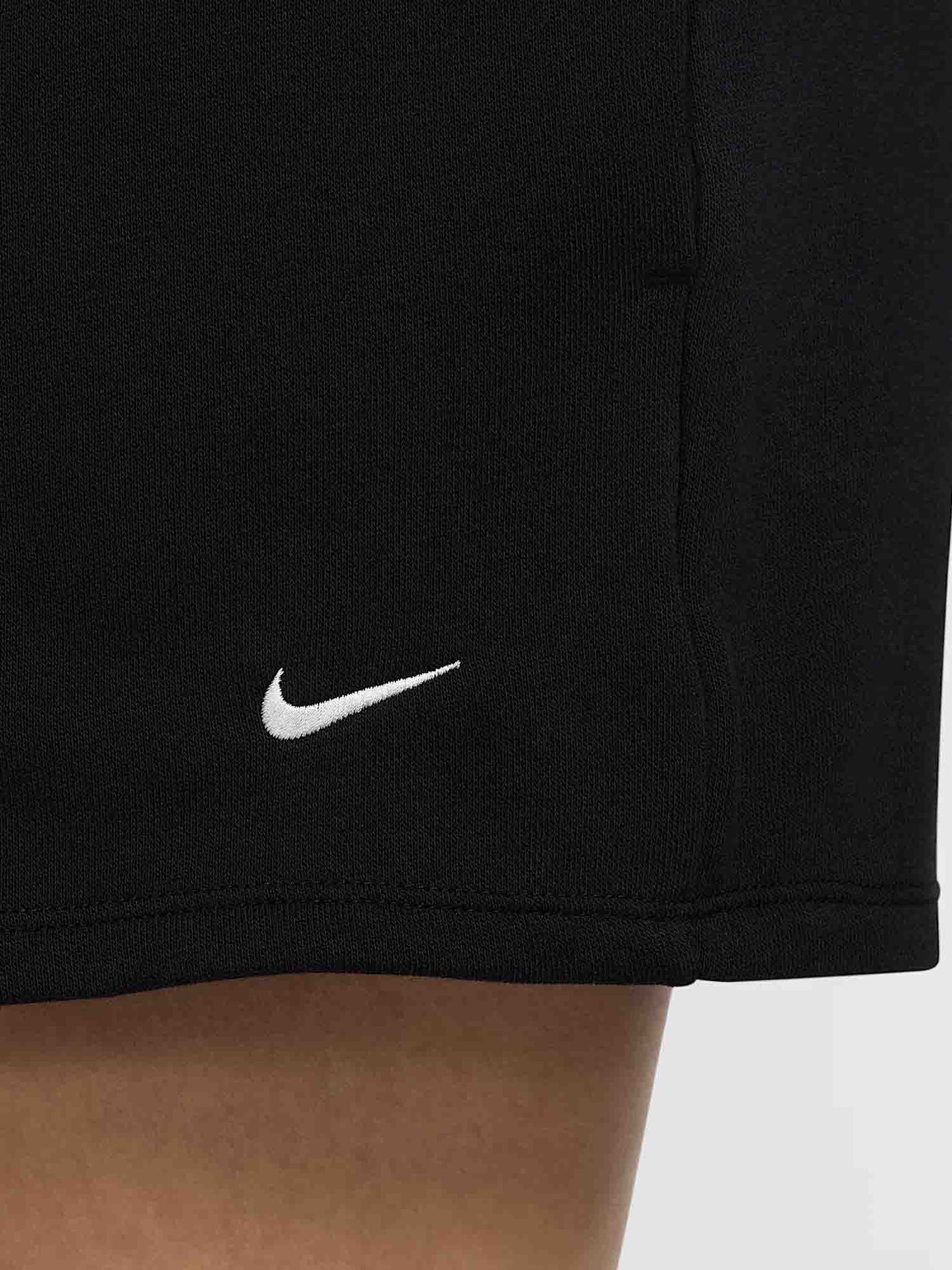 SHORT A VITA MEDIA NIKE DA DONNA NERO
