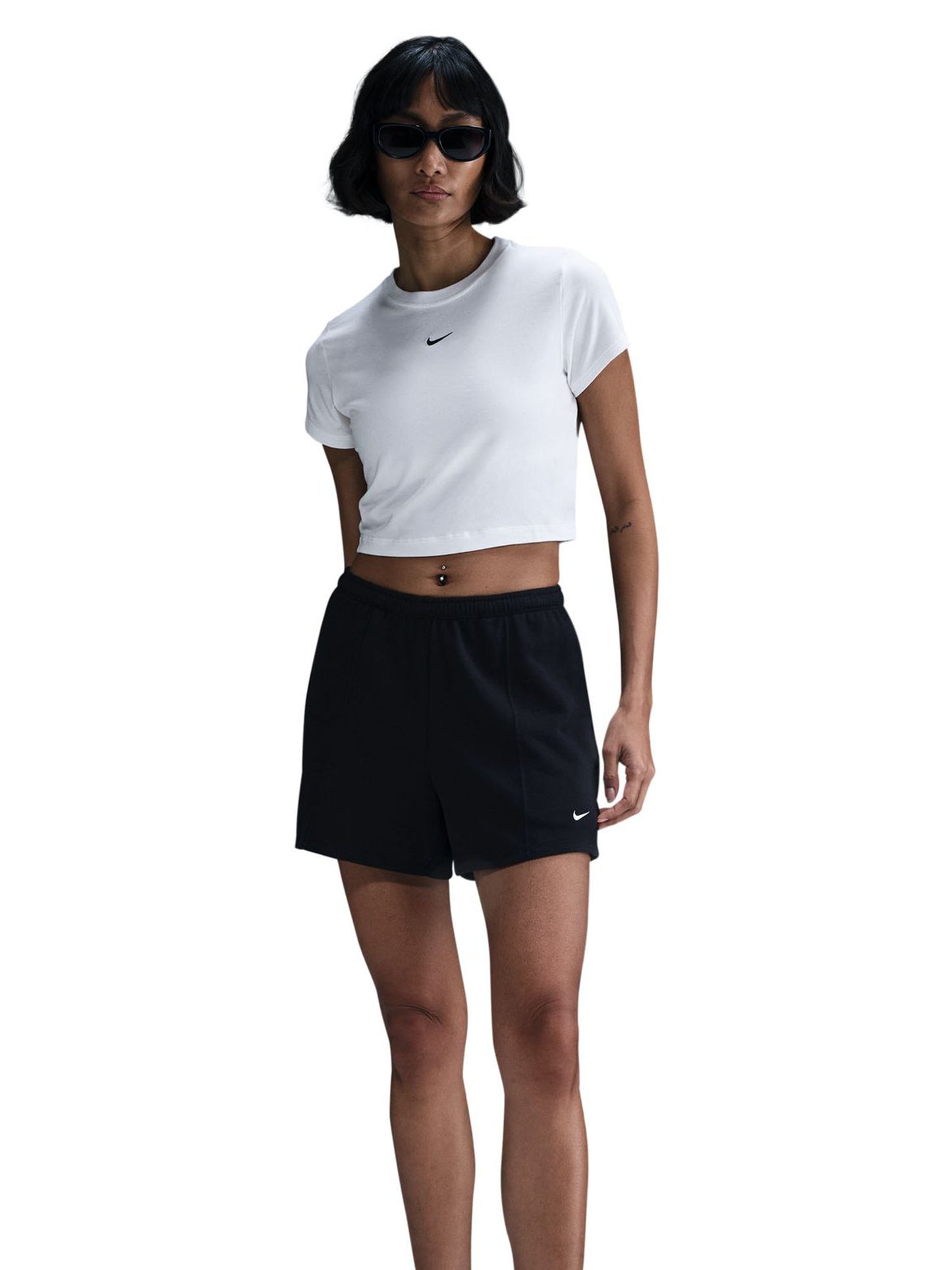 T-shirt Nike Sportswear Chill Knit cropped da donna bianca
