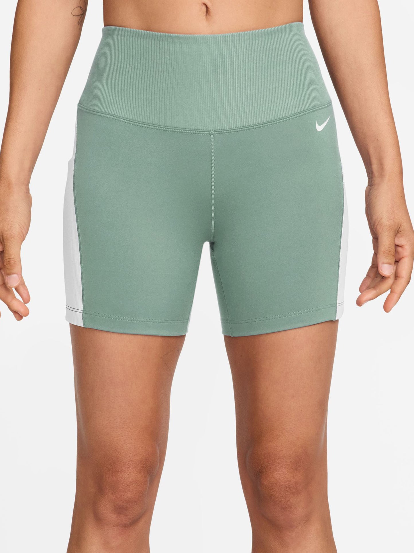 Shorts da ciclismo Nike One Dri-FIT verdi donna per performance e comfort