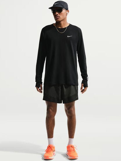 Nike Stride Plus, shorts da running uomo in grigio