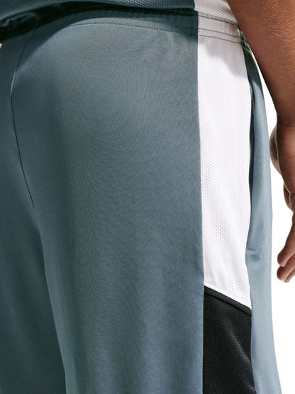 Nike Academy Shorts unisex bambino in grigio per allenamento sportivo