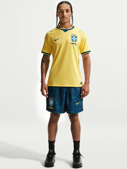 Nike Brasile Home, t-shirt da uomo gialla ispirata al calcio brasiliano