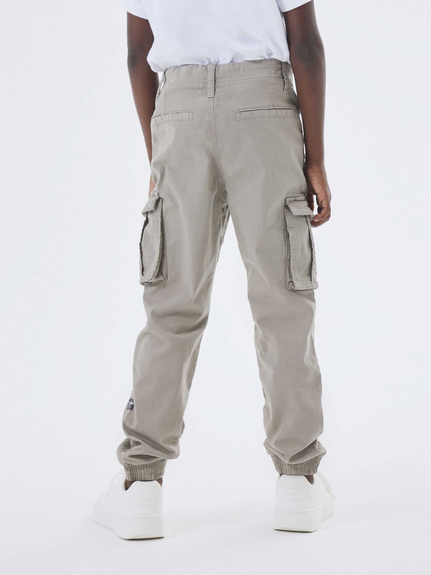 Pantaloni cargo Name It regular fit in cotone beige per bambino e bambina