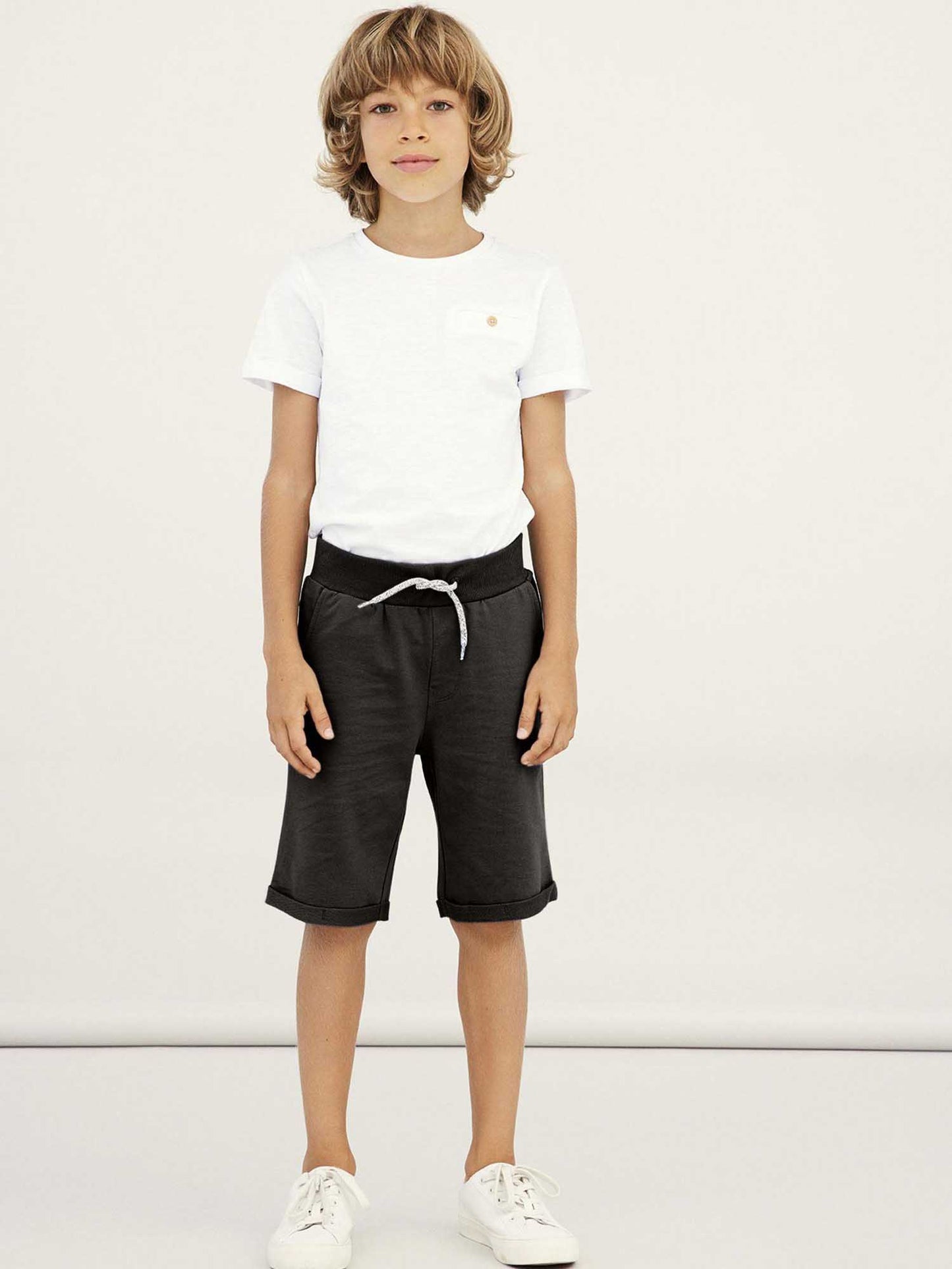 Shorts bambino Name It neri per la primavera-estate