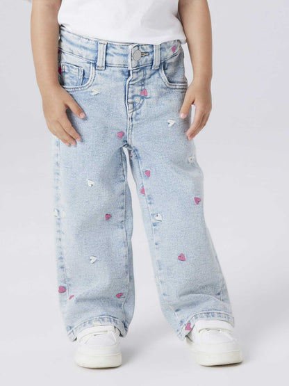 Jeans Name It NmfRose azzurri con ricami a cuori per bimbi unisex