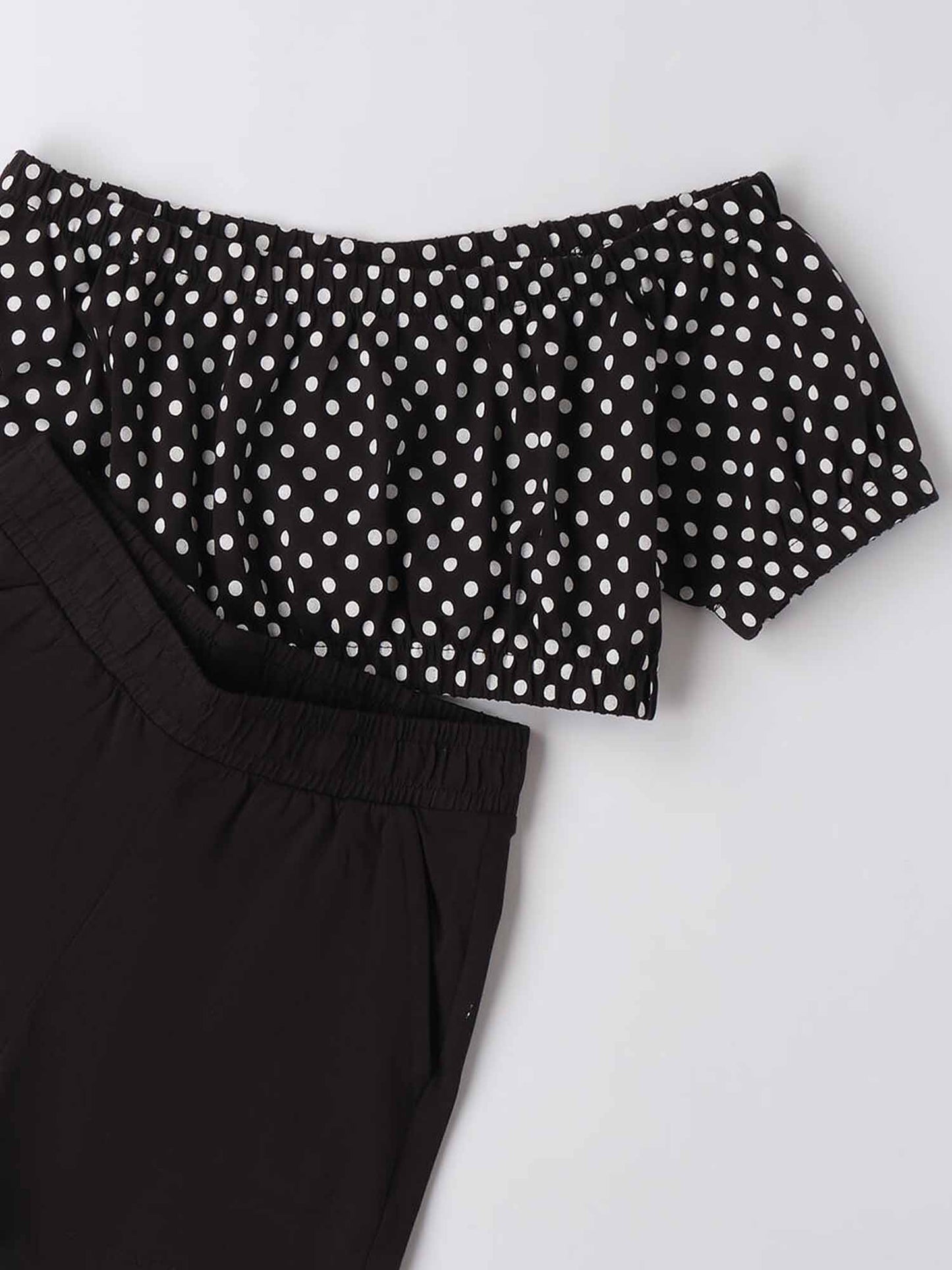 IDO BTS TOP+SHORT - NERO