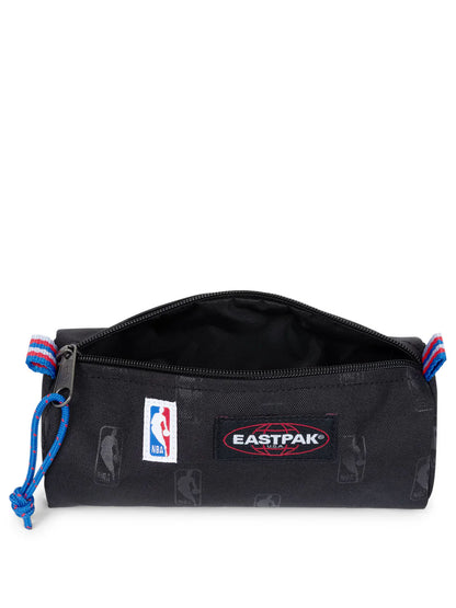 Eastpak Benchmark, astuccio nero unisex resistente e funzionale