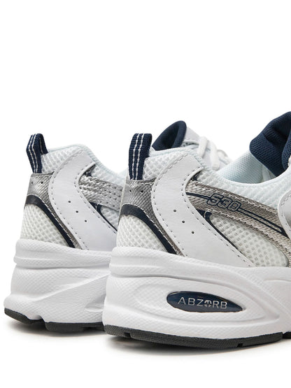 New Balance 530, sneakers bimbi/e bianche ispirate agli anni '90