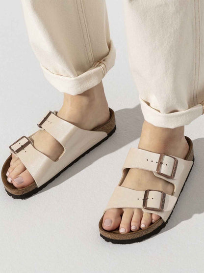 Sandali Arizona Birkenstock donna in tessuto perlato metallico