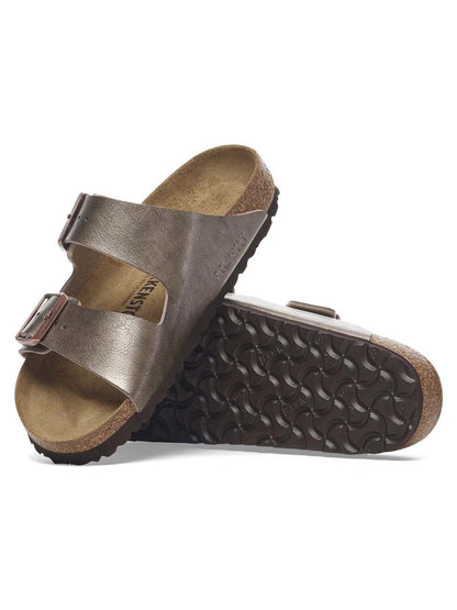 Sandalo Arizona Birkenstock da donna in color taupe elegante