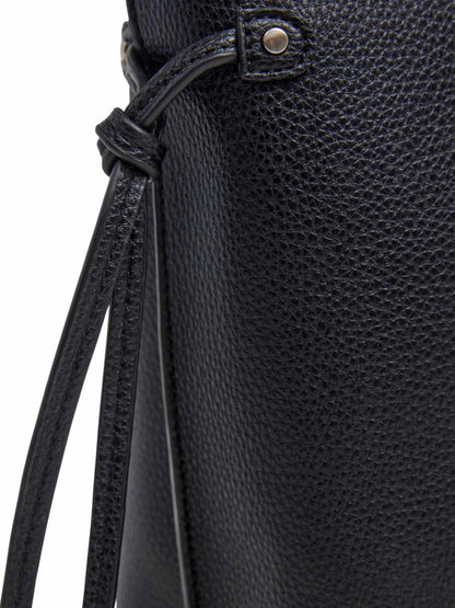 Audrey, borsa shopper nera donna di Pepe Jeans versatile e moderna