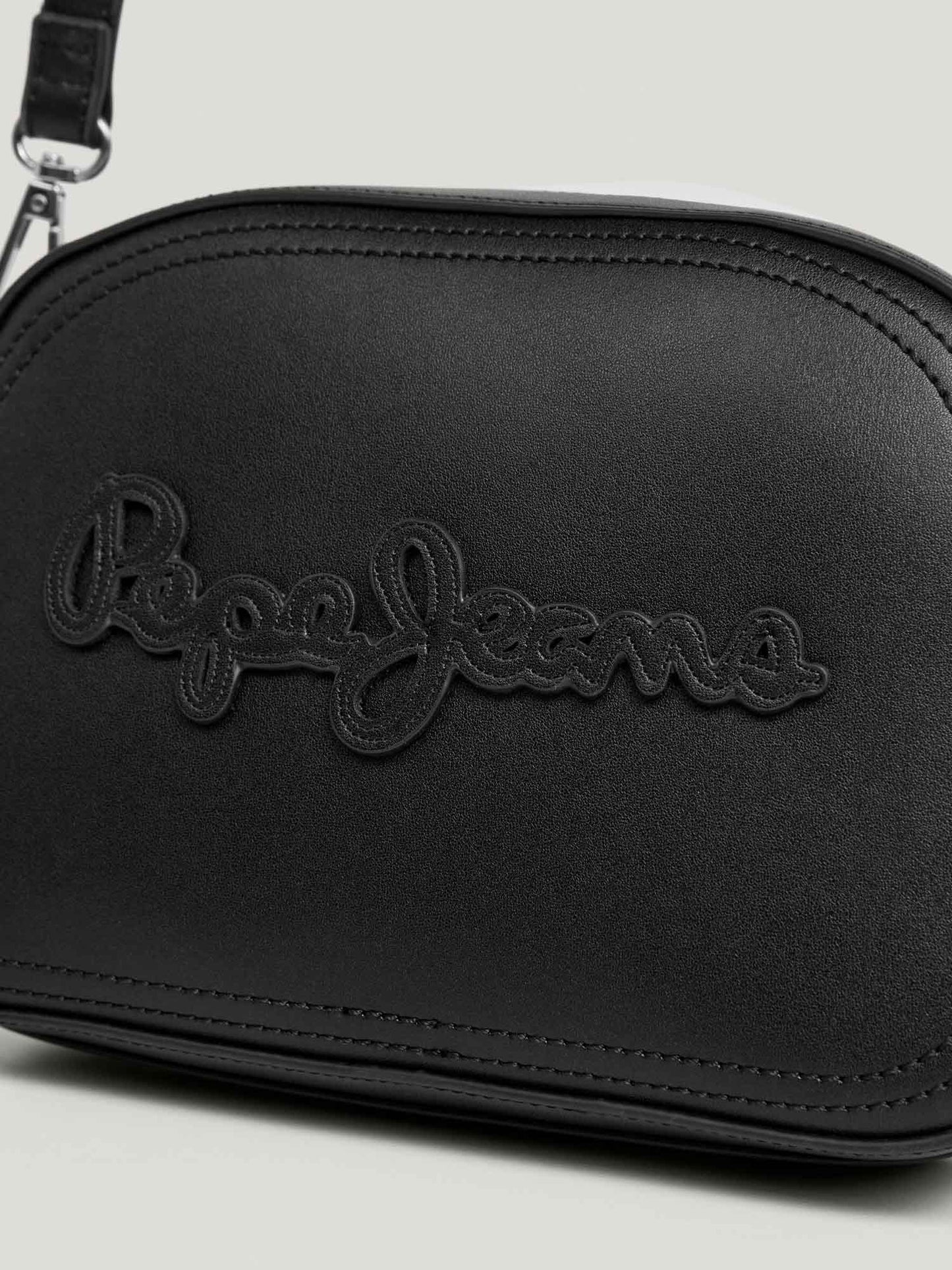 Pepe Jeans Danara, borsa donna elegante e funzionale in nero
