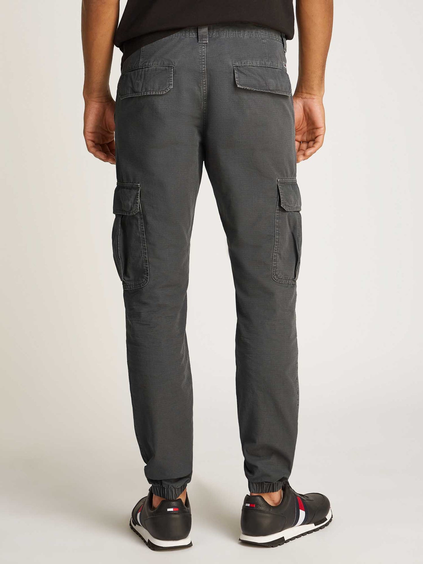 PANTALONE RYAN CARGO TOMMY JEANS UOMO NERO