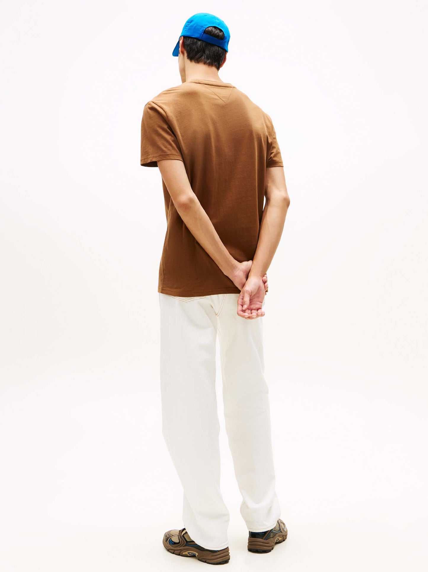 T-SHIRT LOGO LINEARE TOMMY JEANS DA UOMO BISCOTTO