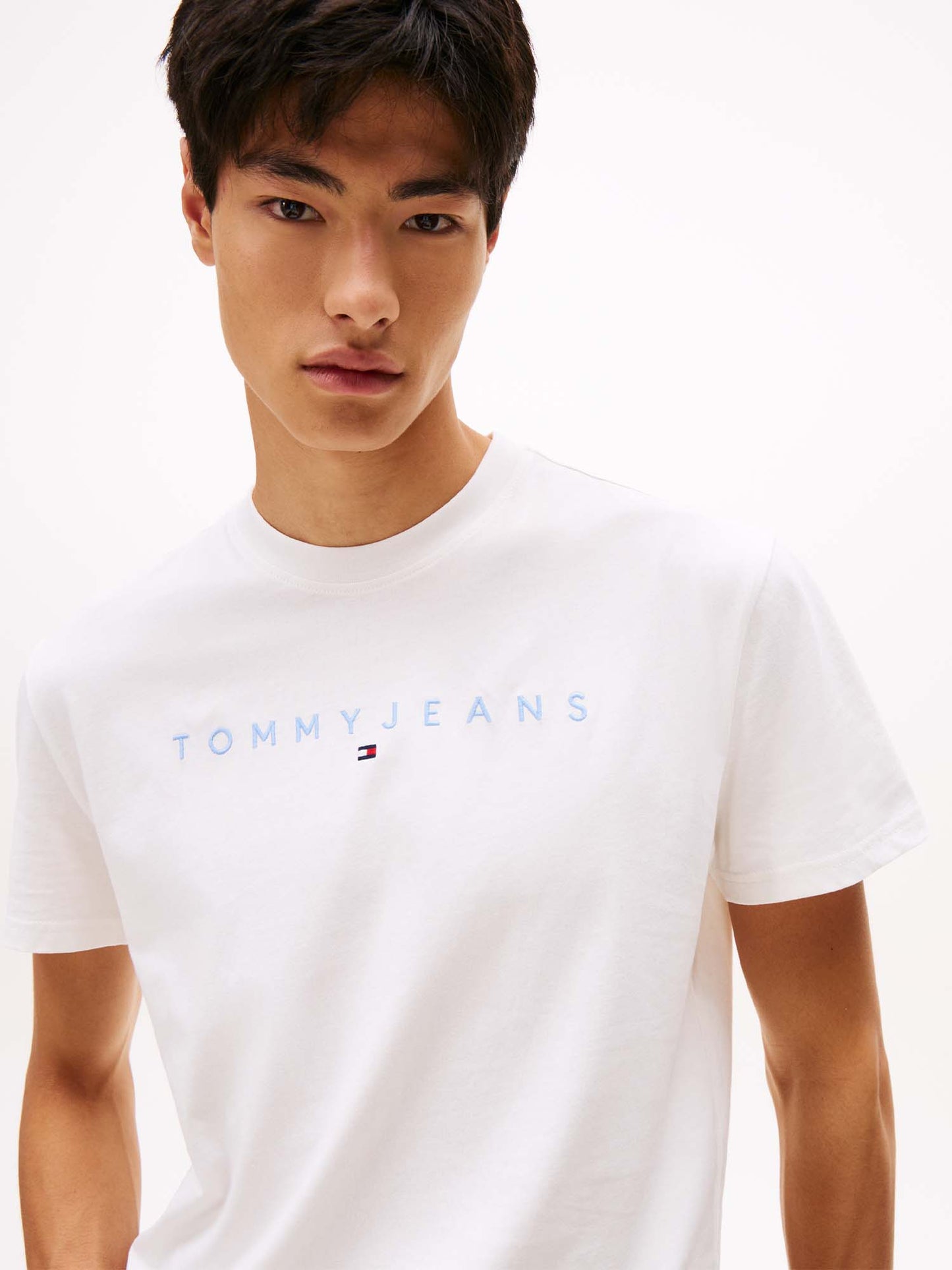 T-SHIRT LOGO LINEARE TOMMY JEANS DA UOMO ECRU'