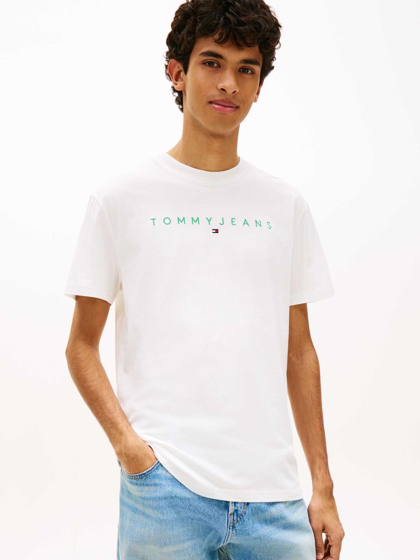 T-SHIRT BIANCA-VERDE TOMMY JEANS CON LOGO LINEARE DA UOMO