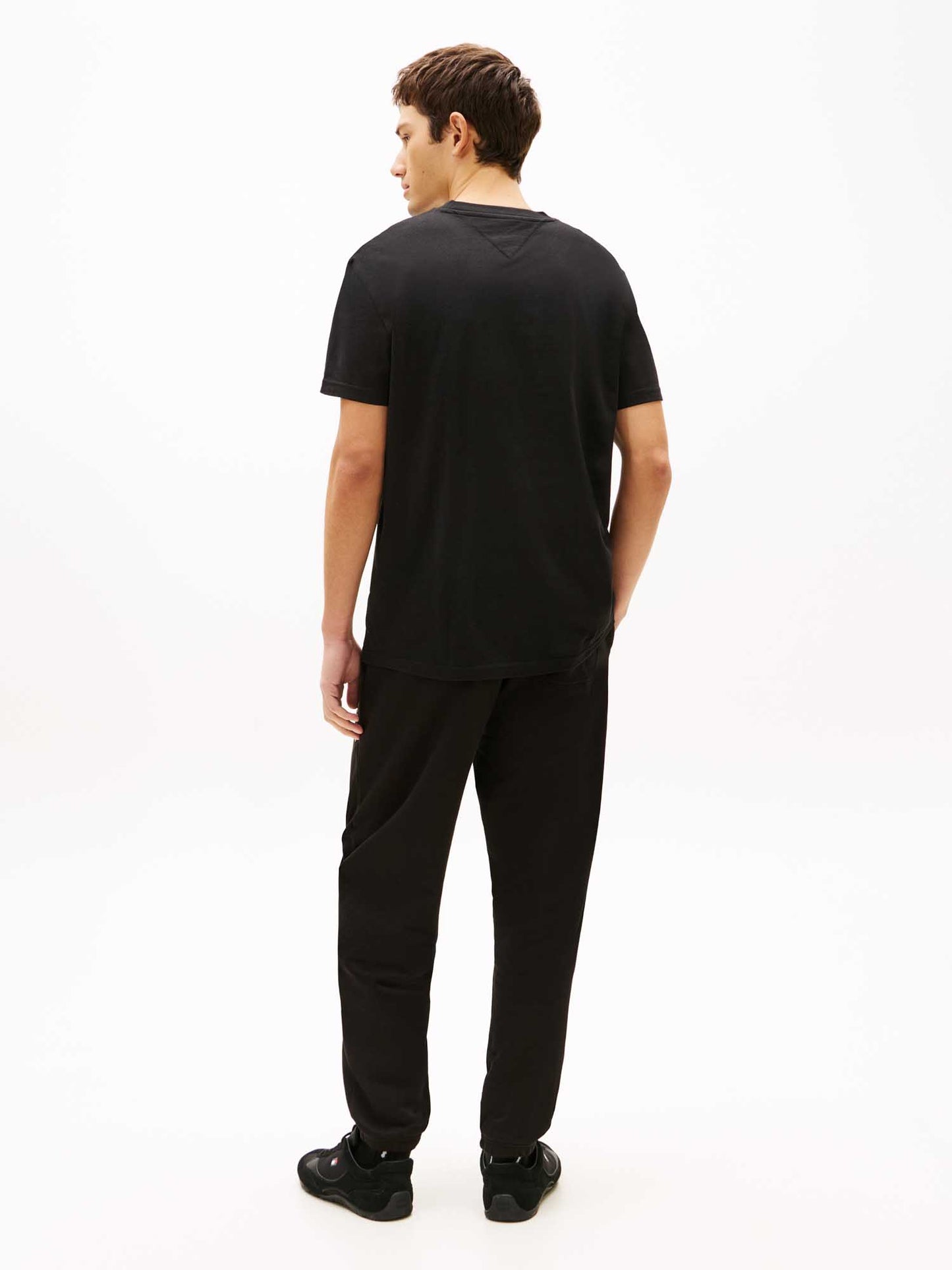 T-shirt nero Tommy Jeans da uomo con logo lineare ricamato