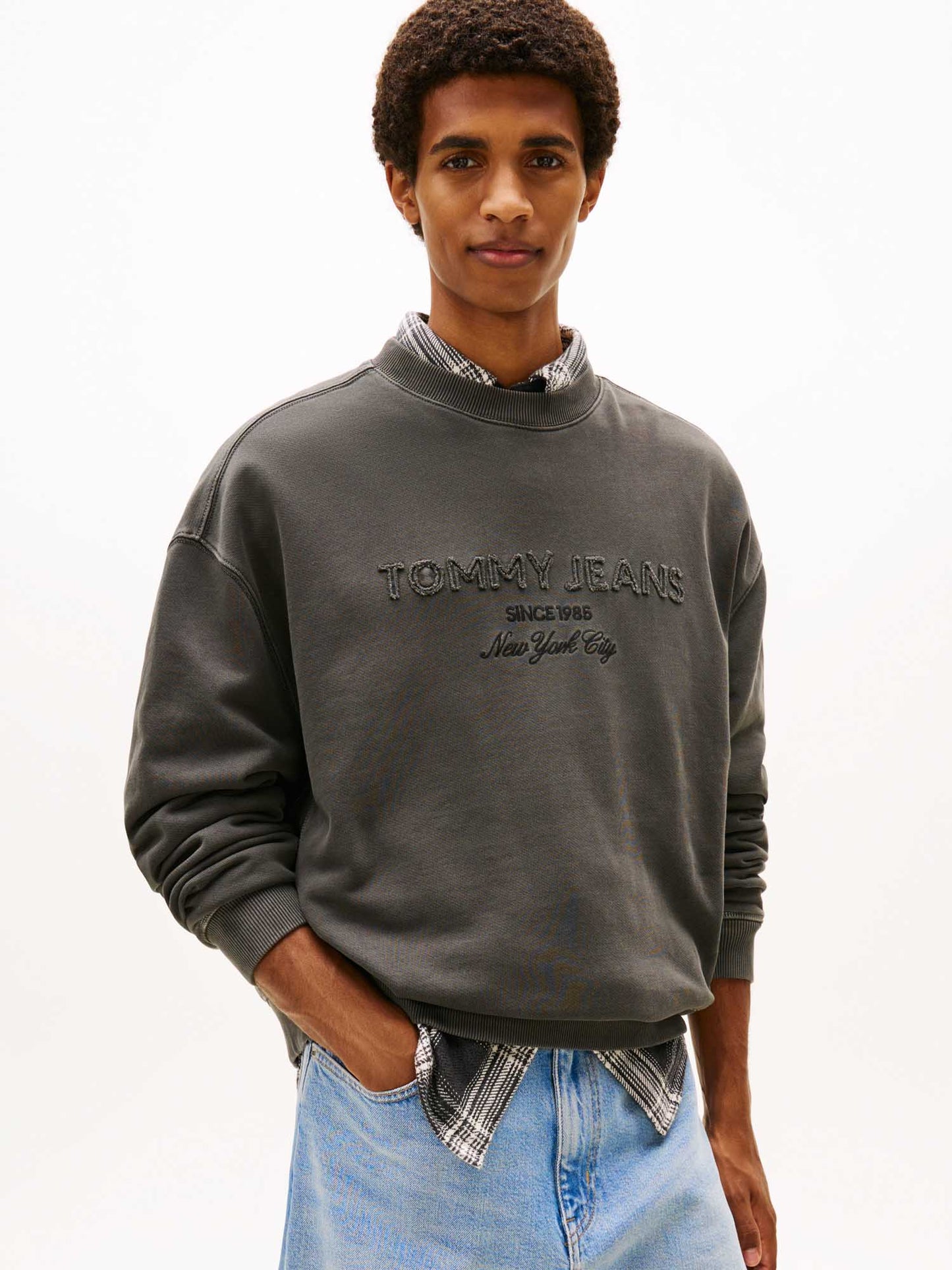 Felpa Tommy Jeans 90s nera da uomo con girocollo