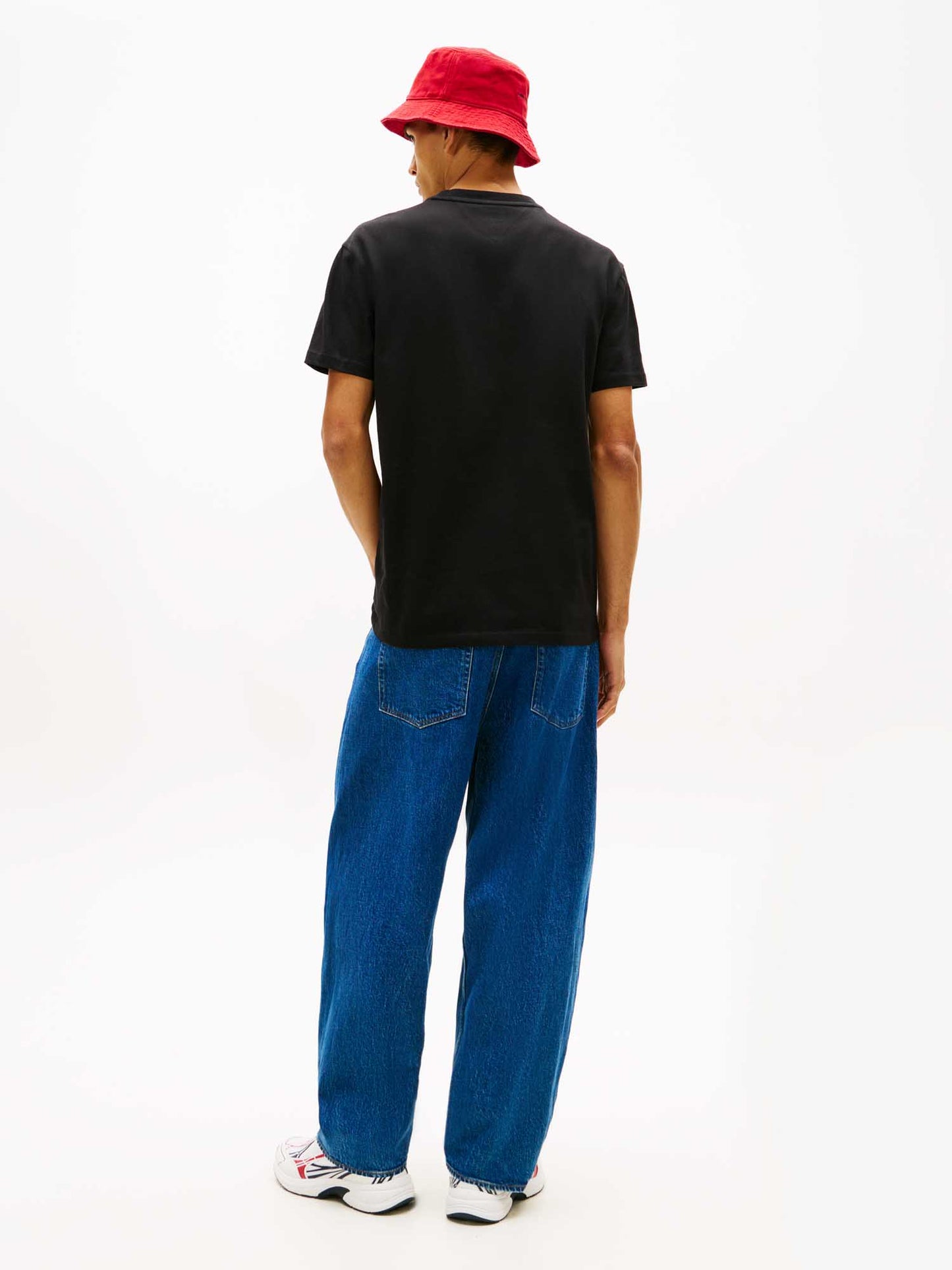 T-shirt uomo Tommy Jeans nera con logo stampato e banda a contrasto