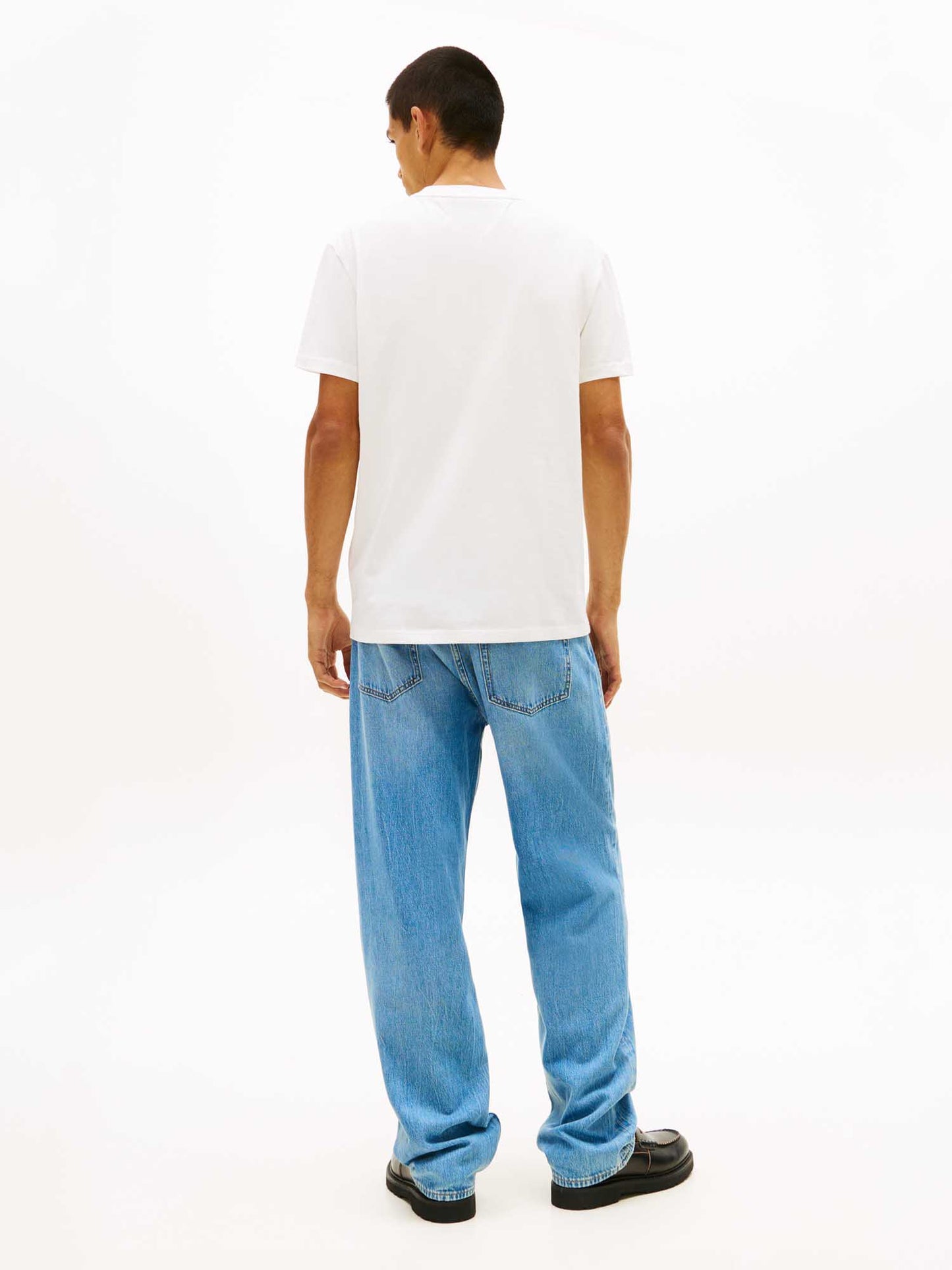 T-shirt bianca Tommy Jeans con logo stampato da uomo
