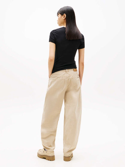 T-shirt nera slim da donna Tommy Jeans con logo lineare