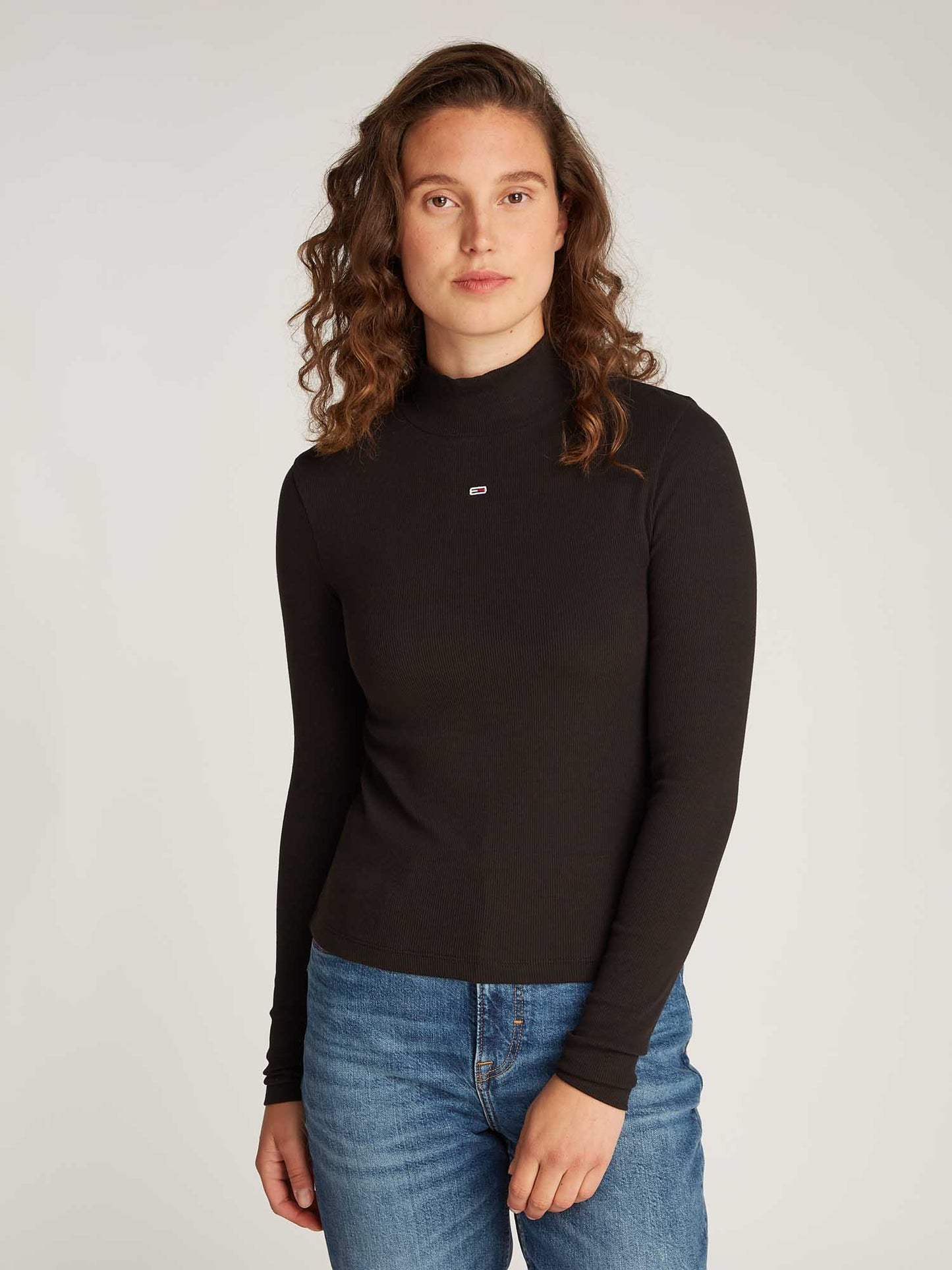 MAGLIA A COSTINE E MANICHE LUNGHE TOMMY JEANS DA DONNA NERO