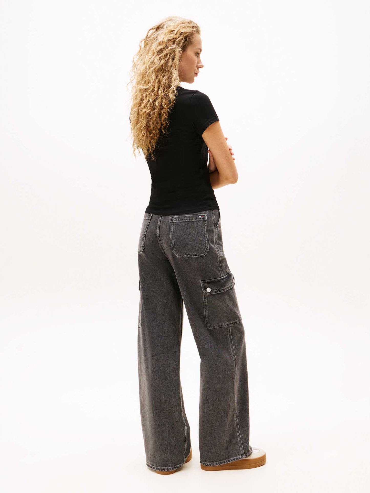 T-SHIRT SLIM LINEAR TOMMY JEANS DONNA NERO