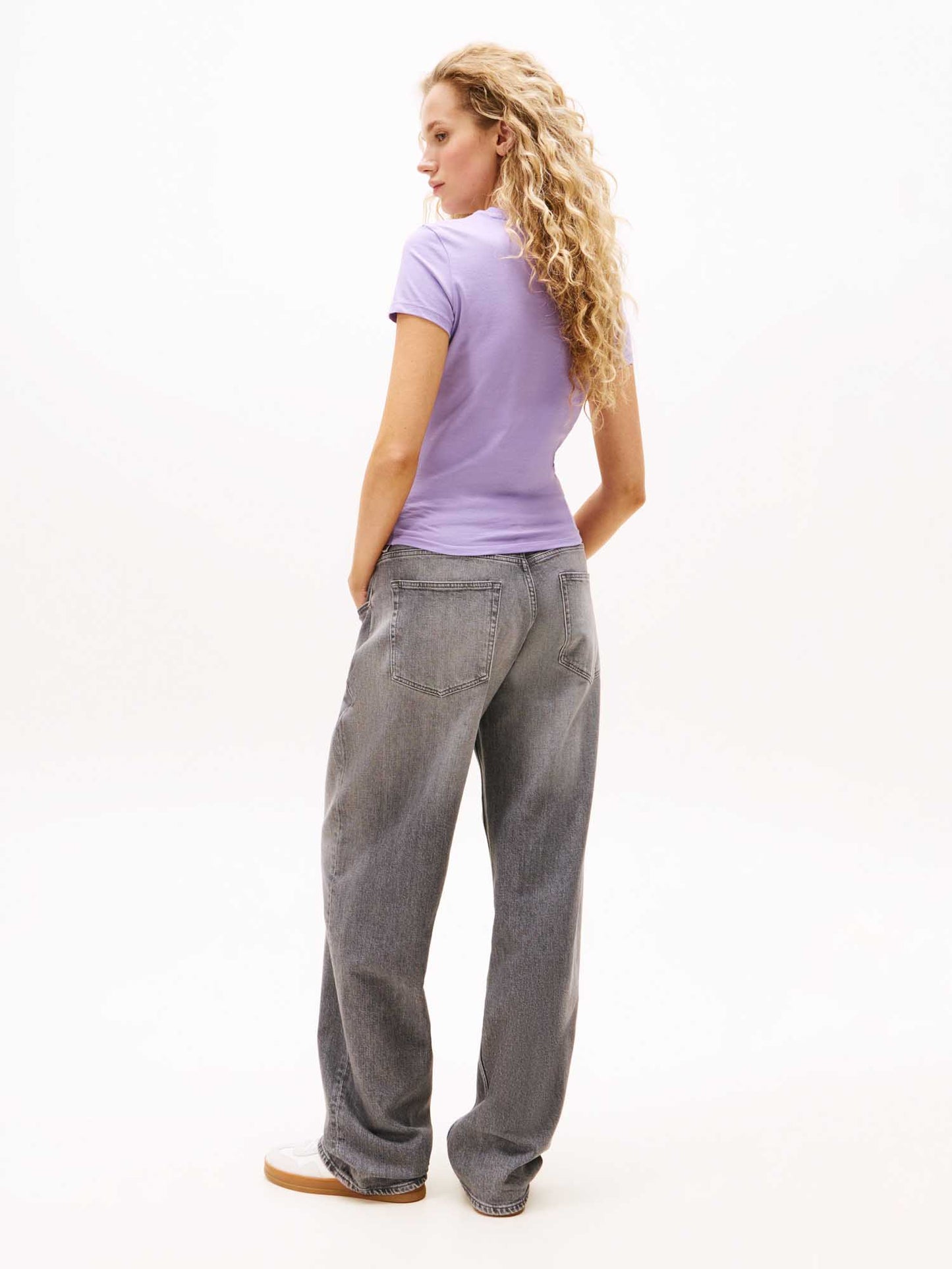 T-SHIRT SLIM LINEAR TOMMY JEANS DONNA LILLA