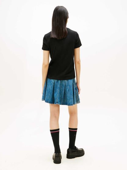 T-shirt nera Tommy Jeans da donna con logo iconico