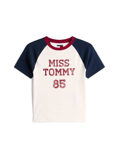 T-shirt Tommy Jeans bianca da donna con maniche raglan e logo vintage