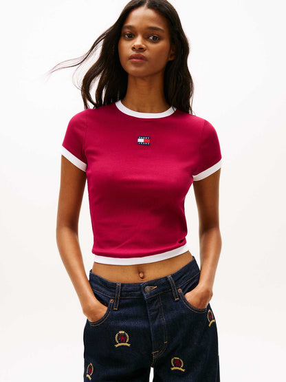 T-shirt slim rossa a coste con logo Tommy Jeans da donna