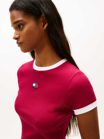 T-shirt slim rossa a coste con logo Tommy Jeans da donna
