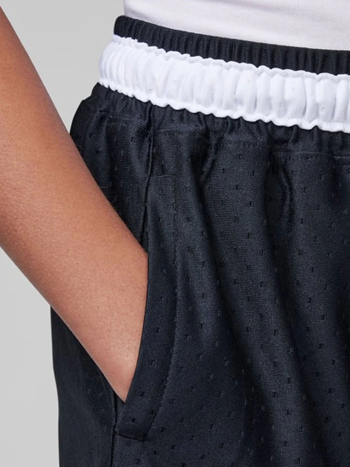 SHORT MESH JORDAN DA BAMBINO NERO