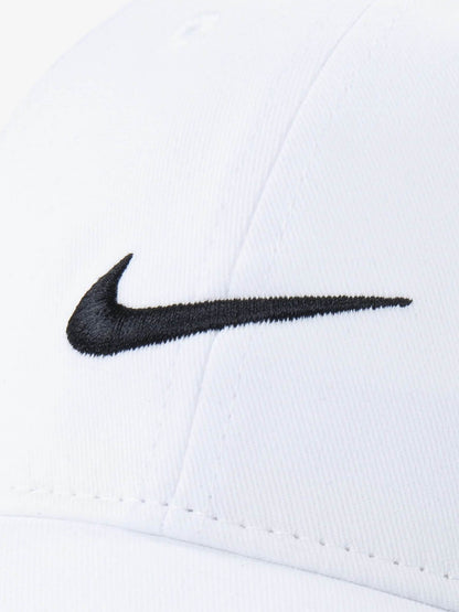 Cappello baseball Nike bambino unisex bianco con logo ricamato