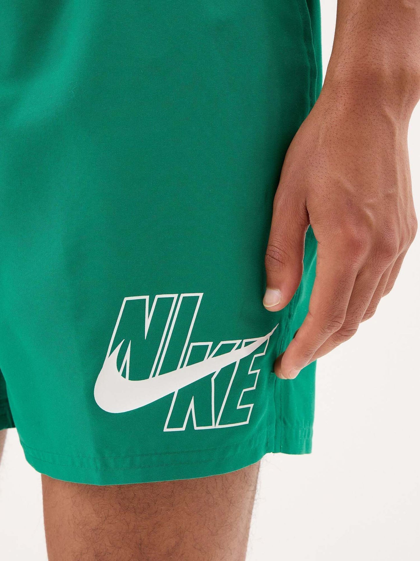 Costume boxer Nike verde leggero e resistente da uomo