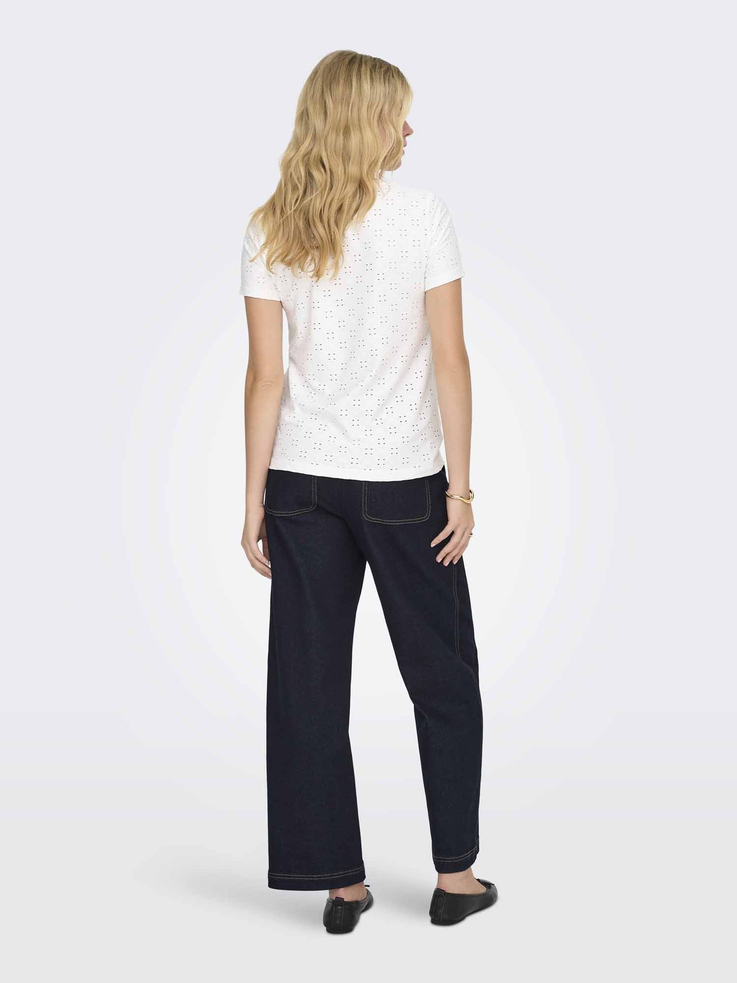 T-shirt da donna bianca Jacqueline de Yong con maniche corte