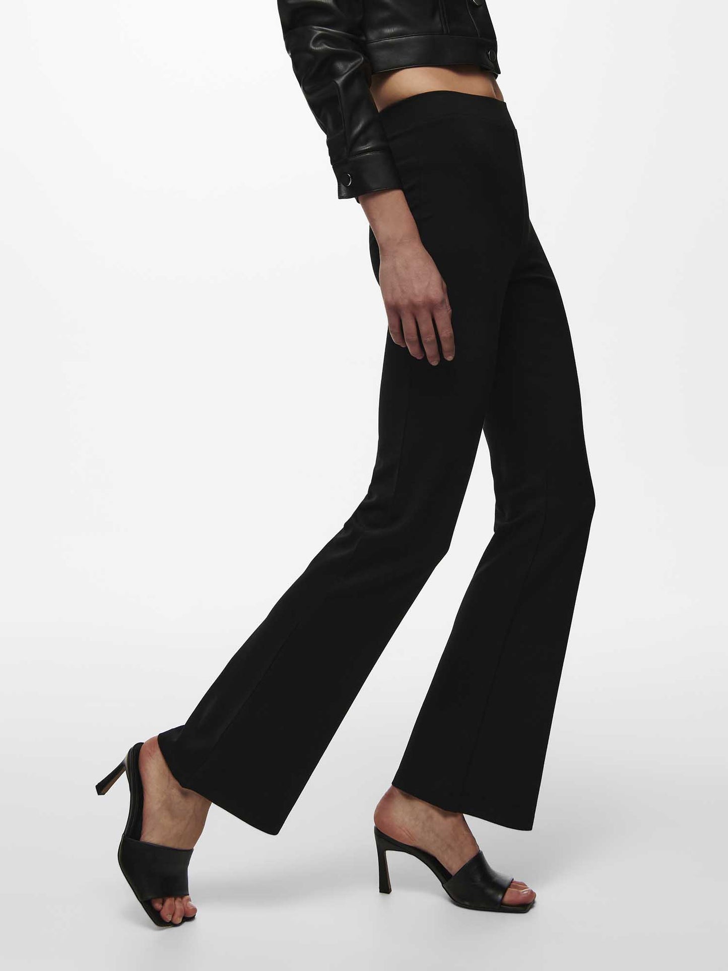 PANTALONE PRETTY FLARE JACQUELINE DE YOUNG DA RAGAZZA NERO