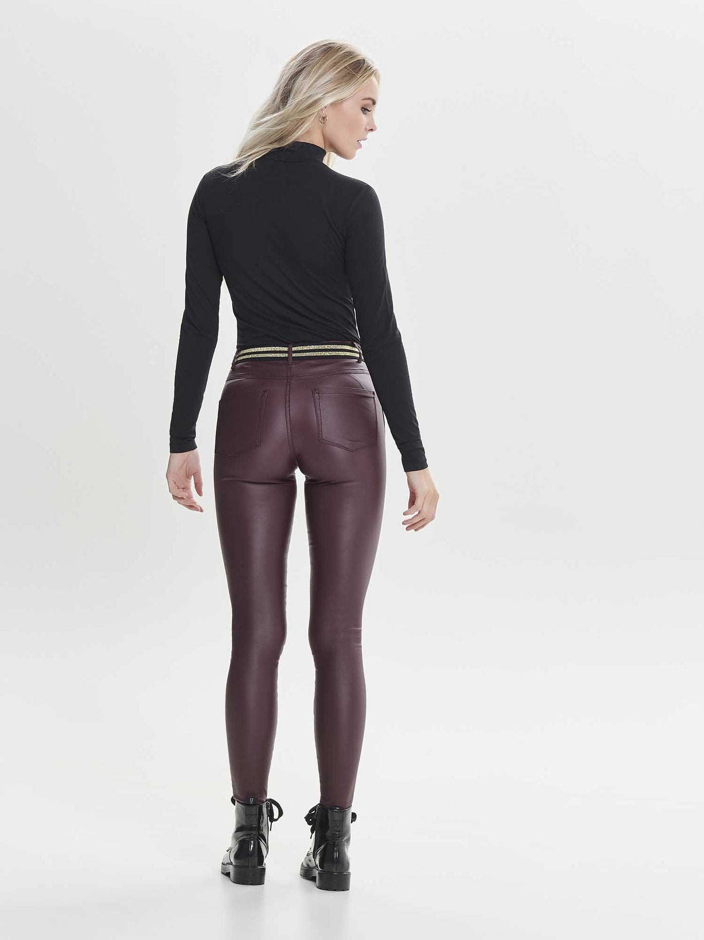 MAGLIA AVA CON DOLCEVITA JACQUELINE DE YOUNG DA RAGAZZA NERO