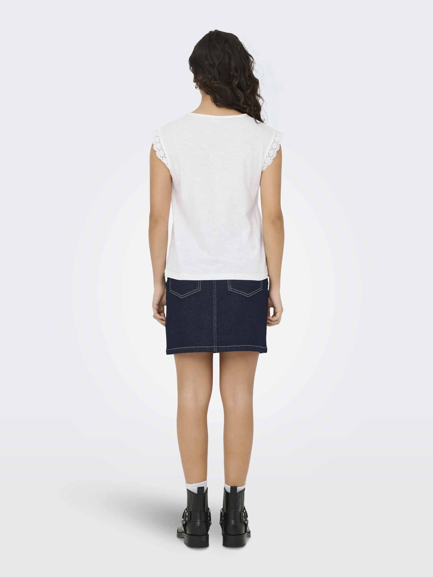 Jacqueline de Yong Salva, t-shirt maniche corte donna crema in cotone
