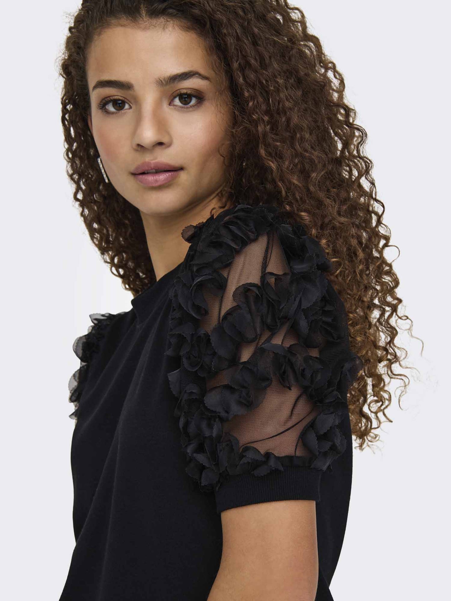Jacqueline de Yong Susie Fairview, t-shirt donna nera in cotone