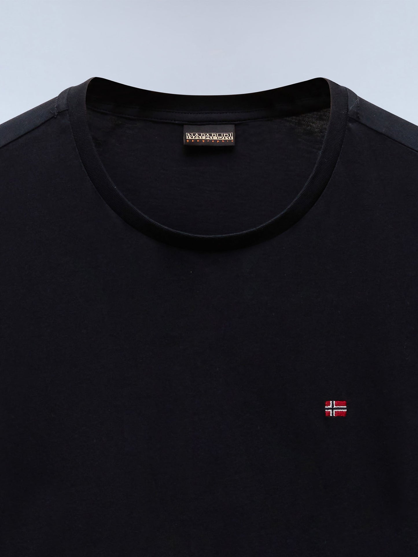 T-SHIRT SALIS NAPAPIJRI DA UOMO NERO