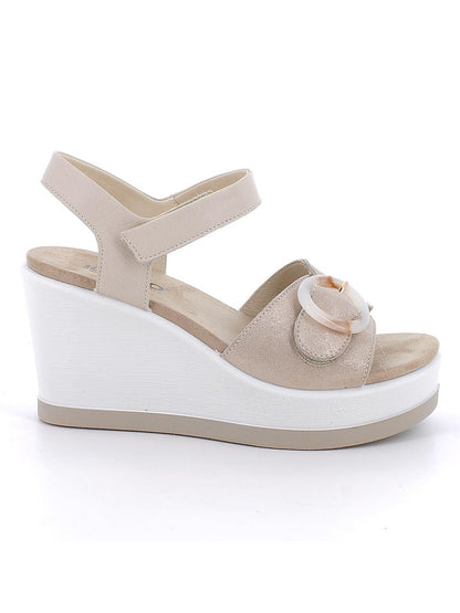 Sandalo zeppa Adelina IGI&Co beige da donna per un look casual