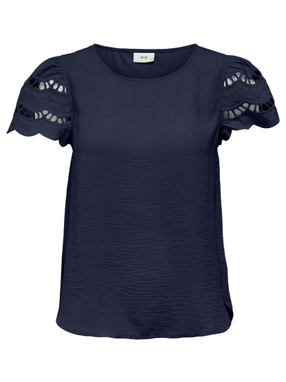 Jaqueline de Yong Jdyhannah, t-shirt blu da donna con dettagli traforati