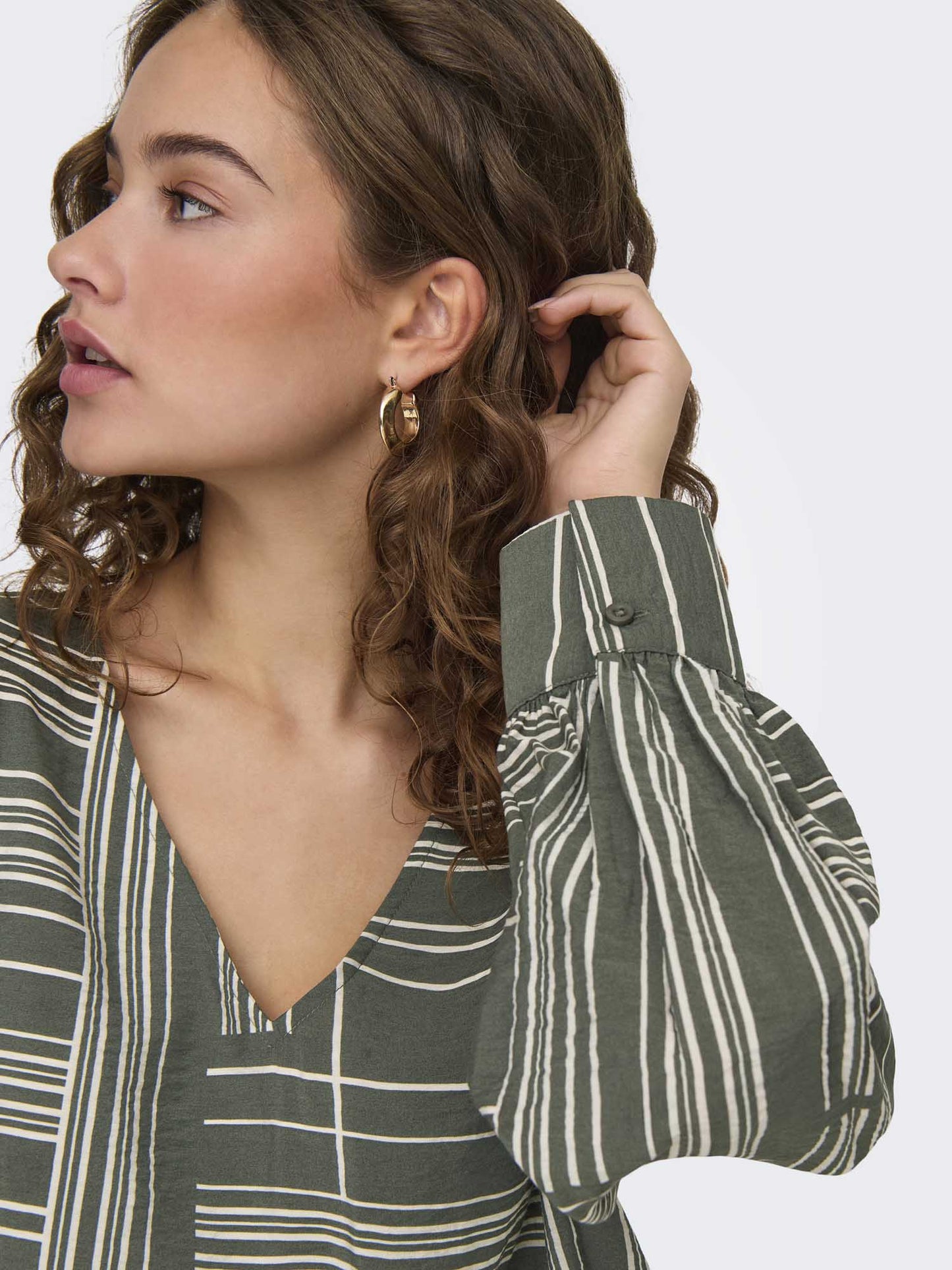 JDY TROYA LS TOP - VERDE