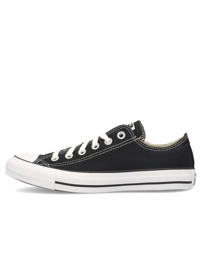 Converse Chuck Taylor, sneakers nere da uomo dal design classico