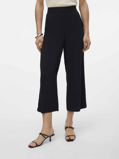 Pantaloni Vero Moda Easy Joy neri da donna