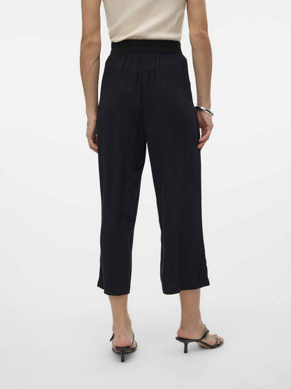 Pantaloni Vero Moda Easy Joy neri da donna