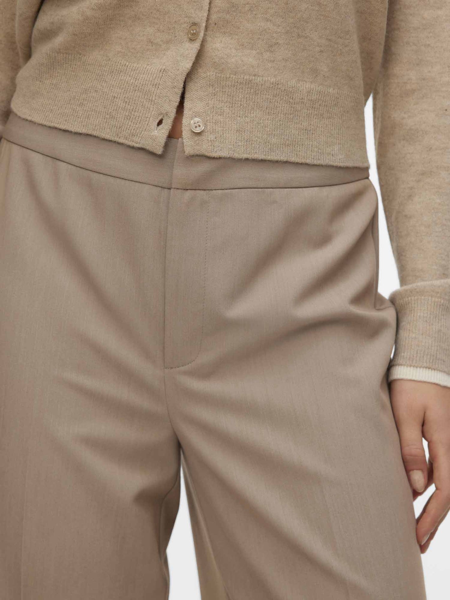 Pantaloni a zampa in velluto argentati da donna Vero Moda