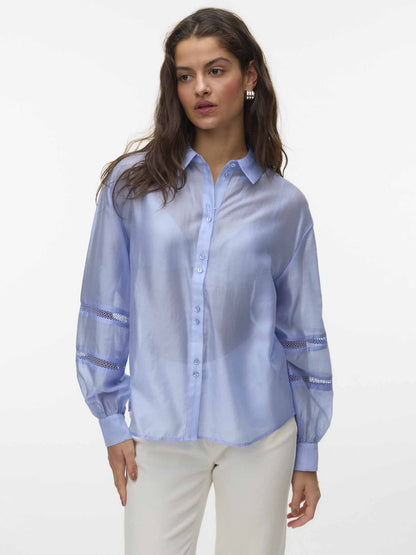 Camicia donna Vero Moda Jenna azzurra dalla linea moderna